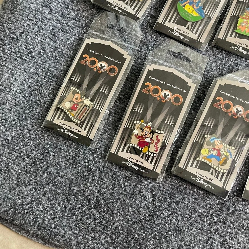 Disney Countdown to the Millennium 101 Pin‎ Complete set W Orig Receipts & Bags